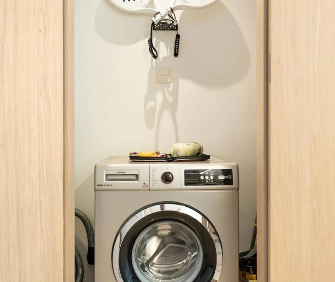 ドバイBrand New Luxurious 2 Bed In Jvc With Padel Courtアパートメント 0*, ドバイ アラブ首長国連邦