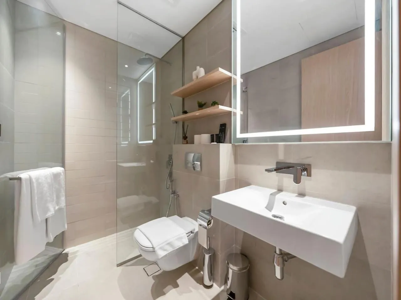 Апартаменты Brand New Luxurious 2 Bed In Jvc With Padel Court Дубай
