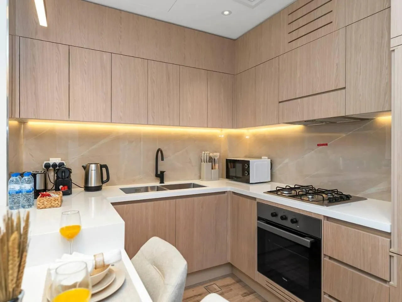 Апартаменты Brand New Luxurious 2 Bed In Jvc With Padel Court Дубай 0*,  ОАЭ